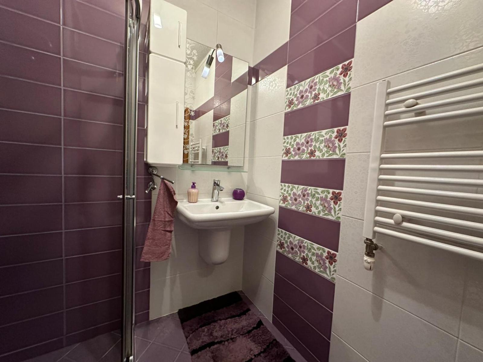 Apartment Lavender, Near To Airport Sofía Exterior foto